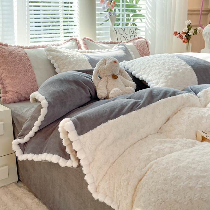 91家纺网 家纺一手货源 找家纺 艾米家居 2023新款秋冬懒兔玫瑰绒牛奶绒四件套 灰色