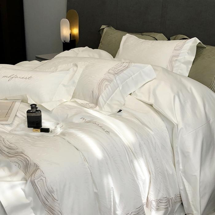 91家纺网 家纺一手货源 找家纺 黑白森林23款100支全棉提花四件套纯棉床上用品