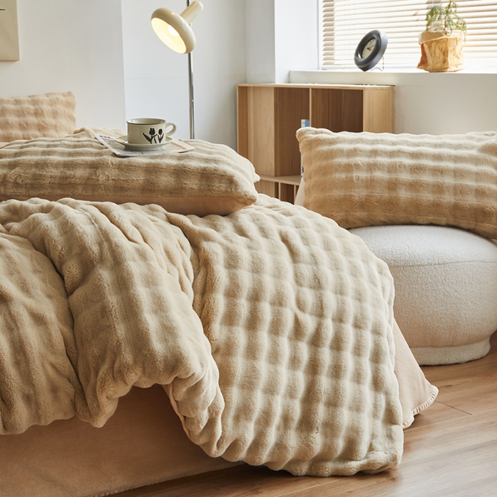 91家纺网 家纺一手货源 找家纺 新月 2023新款泡泡兔毛绒亲肤舒适四件套 泡泡-棕