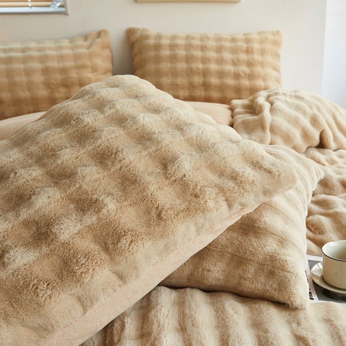 91家纺网 家纺一手货源 找家纺 新月 2023新款泡泡兔毛绒亲肤舒适四件套 泡泡-棕