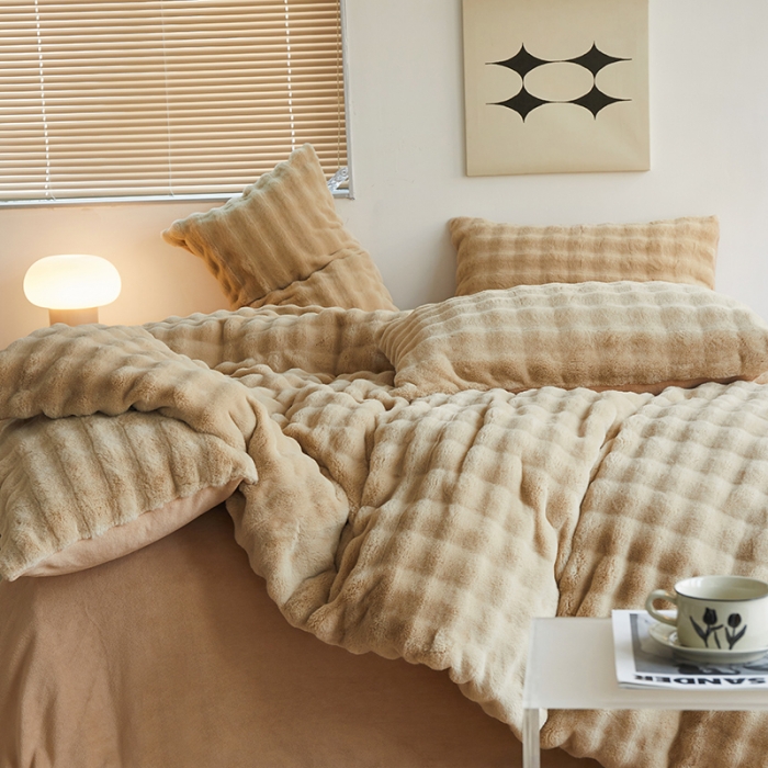 91家纺网 家纺一手货源 找家纺 新月 2023新款泡泡兔毛绒亲肤舒适四件套 泡泡-棕