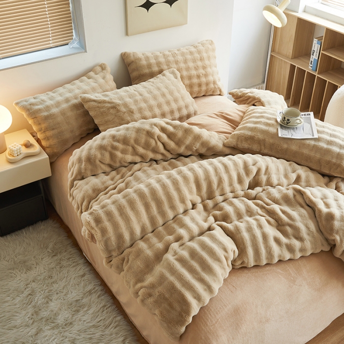 91家纺网 家纺一手货源 找家纺 新月 2023新款泡泡兔毛绒亲肤舒适四件套 泡泡-棕