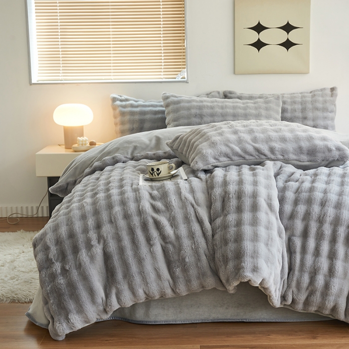 91家纺网 家纺一手货源 找家纺 新月 2023新款泡泡兔毛绒亲肤舒适四件套 泡泡-灰