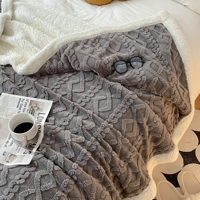 91家纺网 家纺一手货源 找家纺 欧邦 新款爆款AB版加厚提花塔芙绒羊羔绒毛毯 深灰