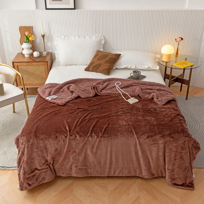 91家纺网 家纺一手货源 找家纺 欧邦 新款爆款纯色羊羔绒双层毛毯 亚麻咖