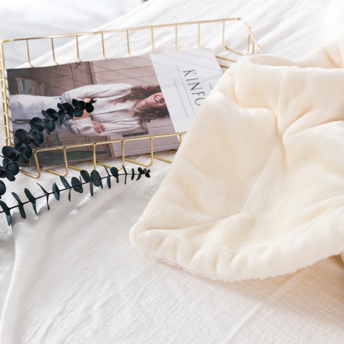 91家纺网 家纺一手货源 找家纺 欧邦 新款爆款纯色羊羔绒双层毛毯 珍珠白