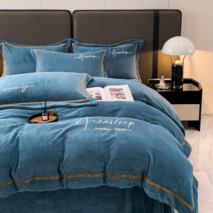 91家纺网 家纺一手货源 找家纺 （总）露梦 2025新款高克重牛奶绒刺绣四件套-赫本