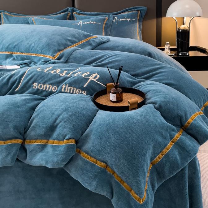 91家纺网 家纺一手货源 找家纺 （总）露梦 2025新款高克重牛奶绒刺绣四件套-赫本