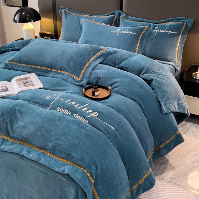 91家纺网 家纺一手货源 找家纺 （总）露梦 2025新款高克重牛奶绒刺绣四件套-赫本