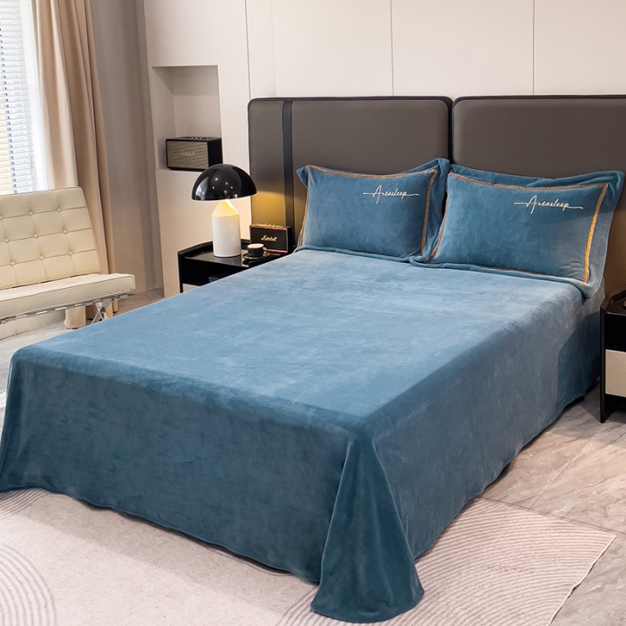 91家纺网 家纺一手货源 找家纺 （总）露梦 2025新款高克重牛奶绒刺绣四件套-赫本