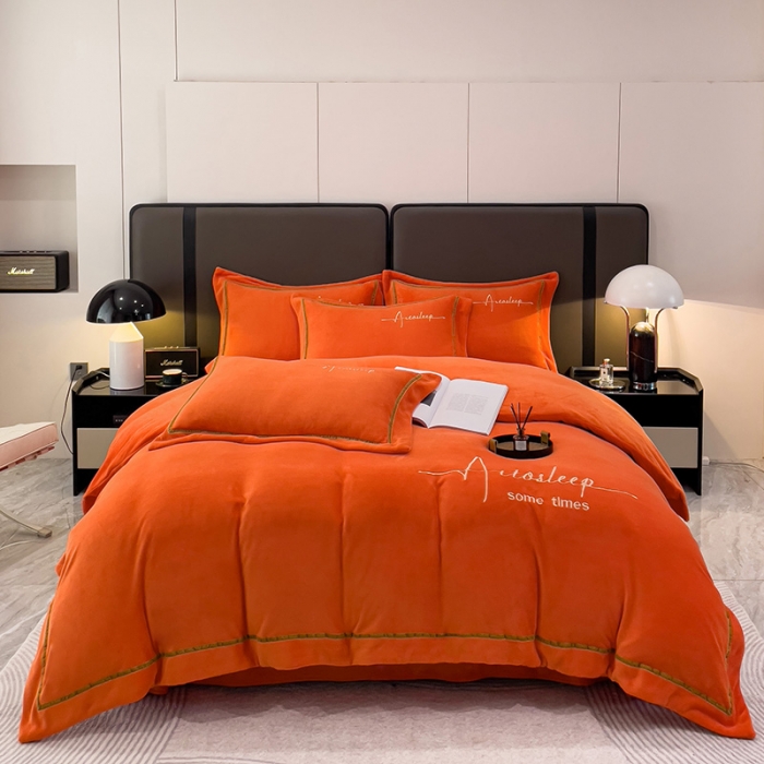 91家纺网 家纺一手货源 找家纺 露梦 2025新款高克重牛奶绒刺绣四件套-赫本 赫本-玛仕橘