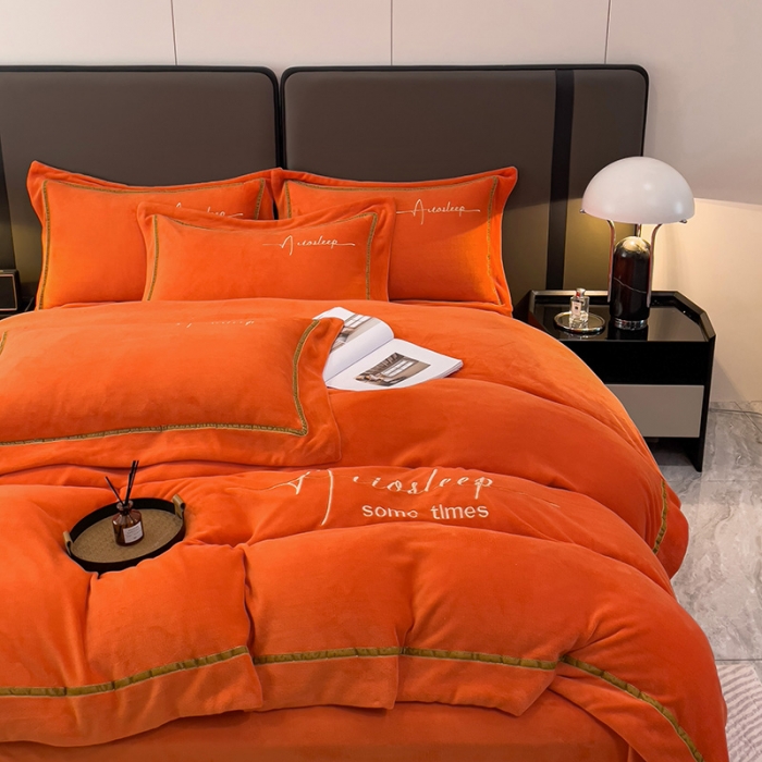 91家纺网 家纺一手货源 找家纺 露梦 2025新款高克重牛奶绒刺绣四件套-赫本 赫本-玛仕橘