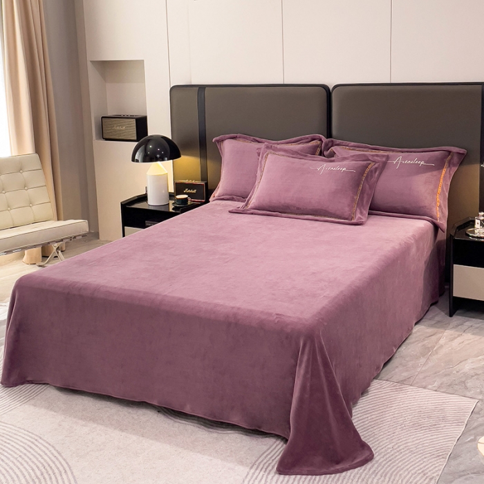 91家纺网 家纺一手货源 找家纺 露梦 2025新款高克重牛奶绒刺绣四件套-赫本 赫本-玫瑰紫