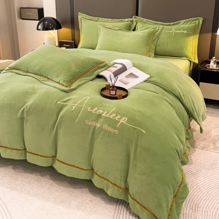 91家纺网 家纺一手货源 找家纺 露梦 2025新款高克重牛奶绒刺绣四件套-赫本 赫本-抹茶绿