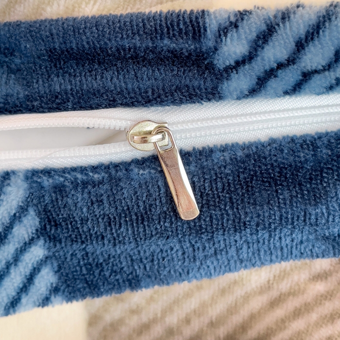 91家纺网 家纺一手货源 找家纺 西引力 2023新款加厚印花牛奶绒四件套法莱绒单被套直播格调蓝