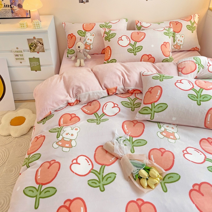 91家纺网 家纺一手货源 找家纺 西引力 2023新款加厚印花牛奶绒四件套法莱绒单被套直播幸运兔