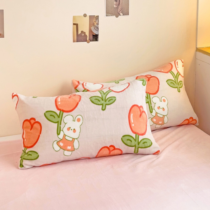 91家纺网 家纺一手货源 找家纺 西引力 2023新款加厚印花牛奶绒四件套法莱绒单被套直播幸运兔