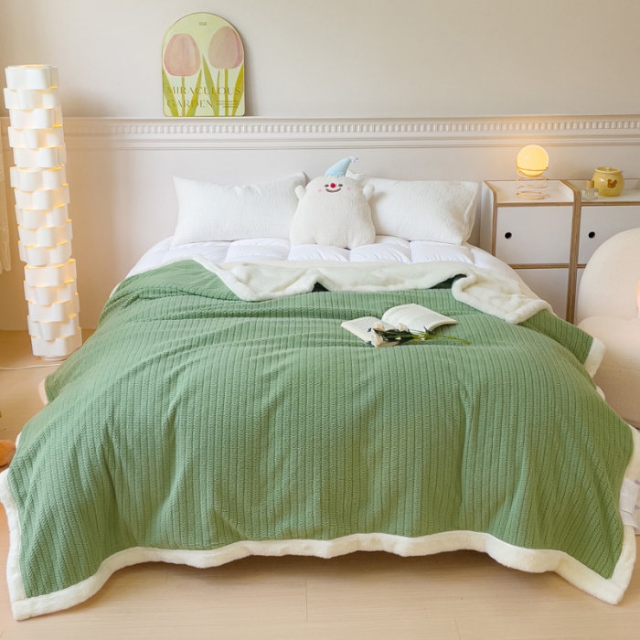 91家纺网 家纺一手货源 找家纺 （总）春妮 2023新款A面编织绒+B面兔毛绒毛毯双层盖毯