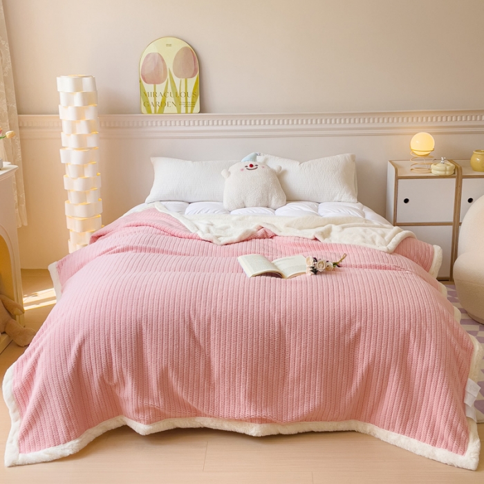 91家纺网 家纺一手货源 找家纺 春妮 2023新款A面编织绒+B面兔毛绒毛毯双层盖毯 豆沙粉