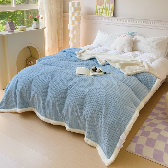 91家纺网 家纺一手货源 找家纺 春妮 2023新款A面编织绒+B面兔毛绒毛毯双层盖毯 天空蓝