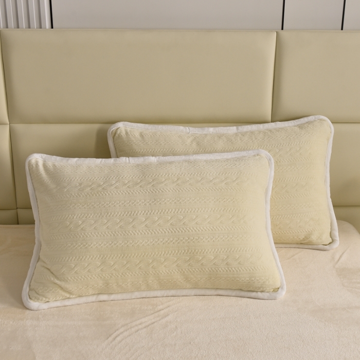 91家纺网 家纺一手货源 找家纺 畅畅家纺 2023新款A类雕花绒牛奶绒四件套 安娜-奶白