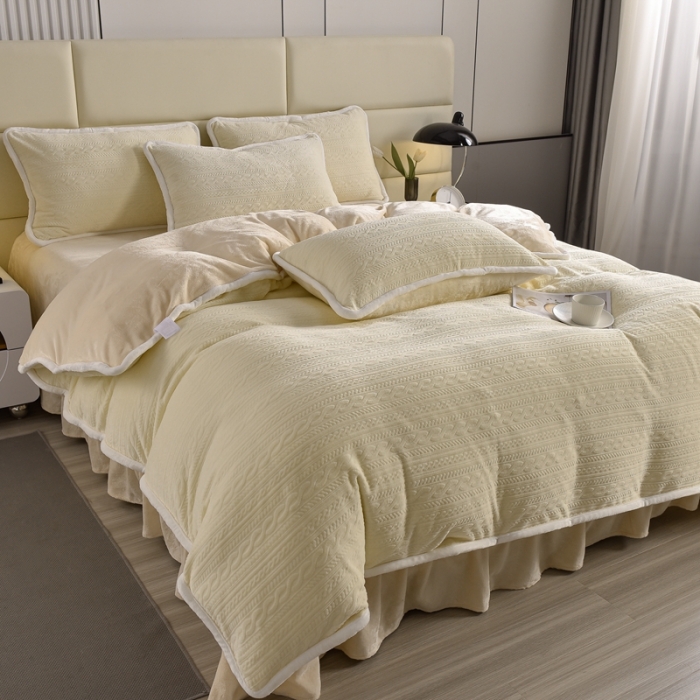 91家纺网 家纺一手货源 找家纺 畅畅家纺 2023新款A类雕花绒牛奶绒四件套 安娜-奶白