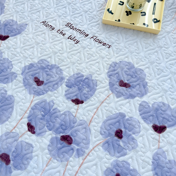 91家纺网 家纺一手货源 找家纺 冬然 2023新款全棉床盖纯棉床盖夹棉床单全棉床单纯棉床单花之梦