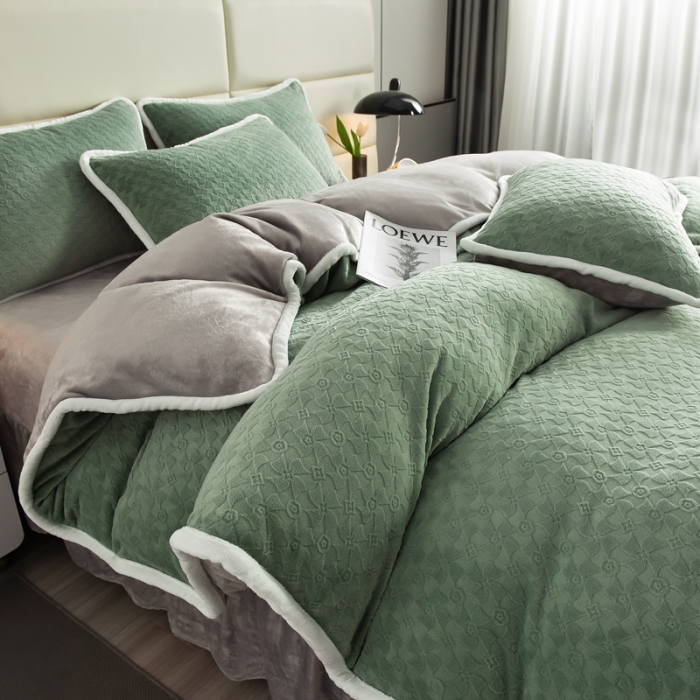 91家纺网 家纺一手货源 找家纺 畅畅家纺 2023新款A类雕花绒牛奶绒四件套 大风车-抹茶绿