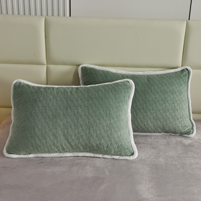 91家纺网 家纺一手货源 找家纺 畅畅家纺 2023新款A类雕花绒牛奶绒四件套 大风车-抹茶绿