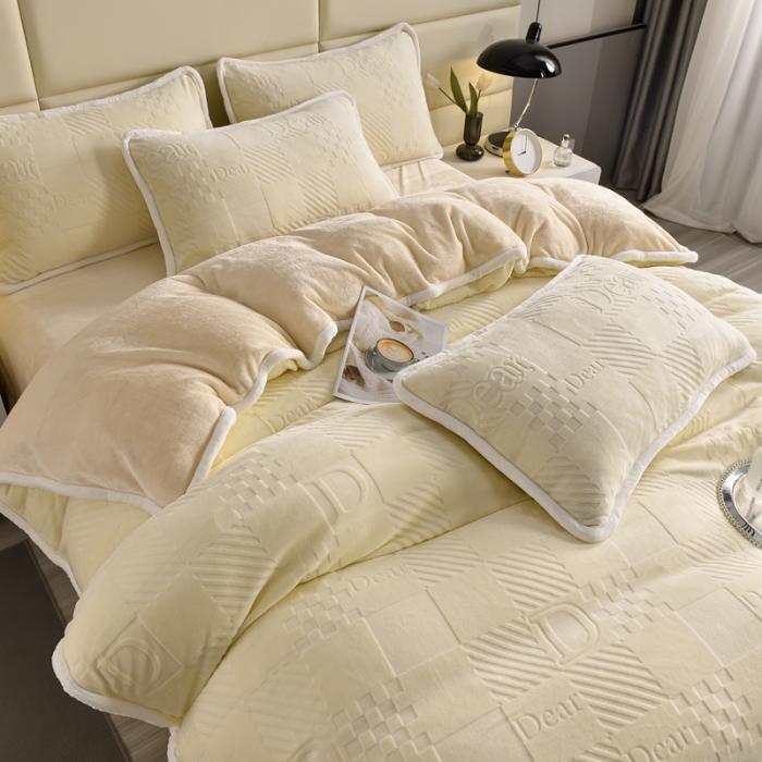 91家纺网 家纺一手货源 找家纺 畅畅家纺 2023新款A类雕花绒牛奶绒四件套 迪欧-奶白