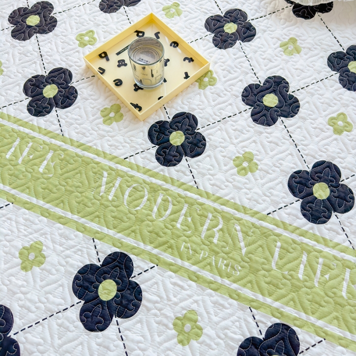 91家纺网 家纺一手货源 找家纺 冬然 2023新款全棉床盖纯棉床盖夹棉床单全棉床单纯棉床单四叶草·黑