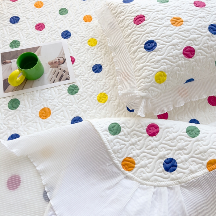 91家纺网 家纺一手货源 找家纺 冬然 2023新款全棉床盖纯棉床盖夹棉床单全棉床单纯棉床单五彩波点