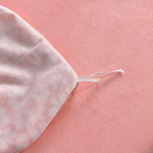 91家纺网 家纺一手货源 找家纺 畅畅家纺 2023新款A类雕花绒牛奶绒四件套 绒雪花-粉