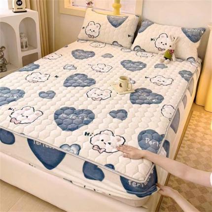 91家纺网 家纺一手货源 找家纺 圣比熊 牛奶绒抗静电夹棉床笠床罩床单床盖床护垫套宿舍三件套 爱心兔