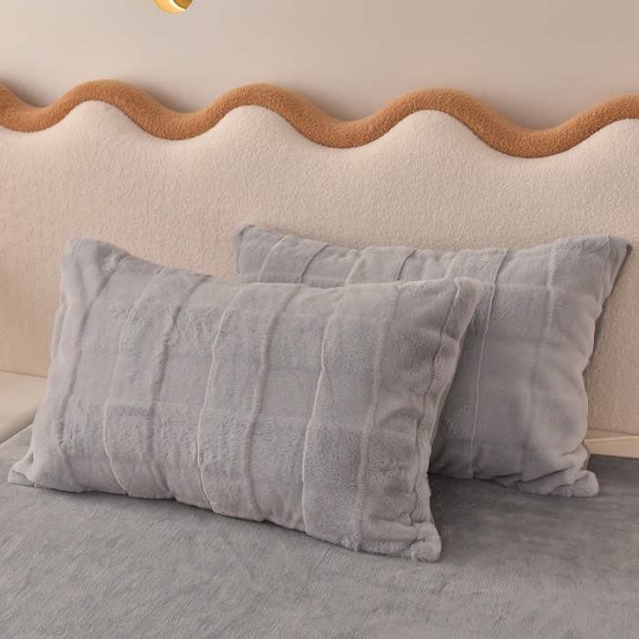 91家纺网 家纺一手货源 找家纺 畅畅家纺 2023新款兔毛绒兔兔绒懒兔绒立体剪花牛奶绒四件套 典雅灰