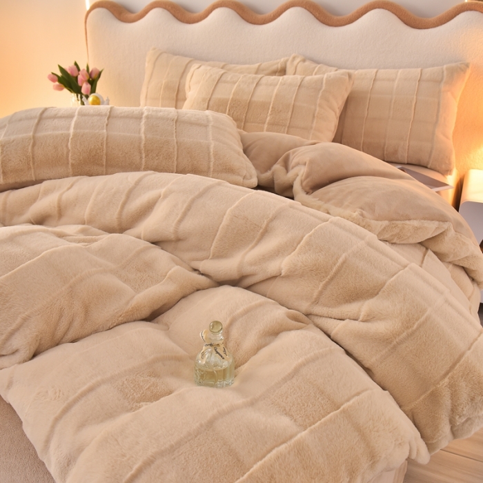 91家纺网 家纺一手货源 找家纺 畅畅家纺 2023新款兔毛绒兔兔绒懒兔绒立体剪花牛奶绒四件套 咖色