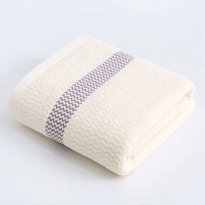 91家纺网 家纺一手货源 找家纺 朴尔家纺 2023新款全棉32股波浪纹系列毛巾浴巾 米白色浴巾