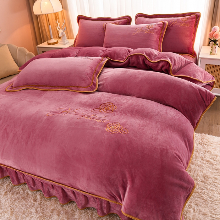 91家纺网 家纺一手货源 找家纺 博兰蒂2023新款绣花牛奶绒四件套床裙款-水仙花系列 豆沙