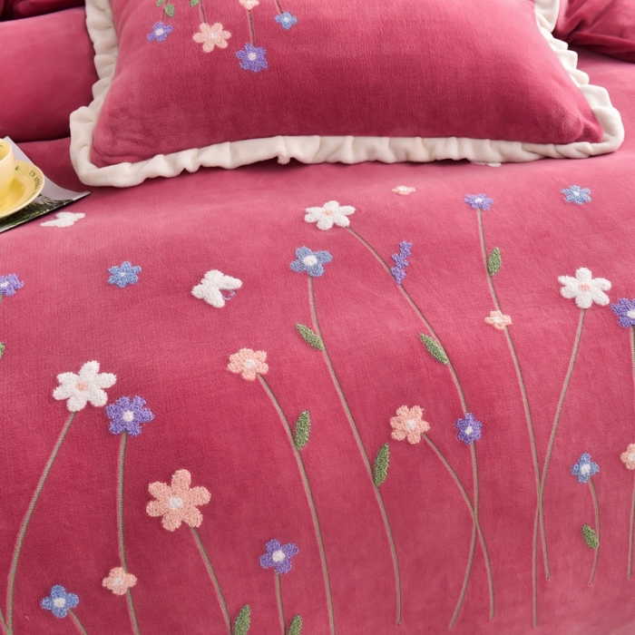 91家纺网 家纺一手货源 找家纺 畅畅 2024新款加厚韩版花卉牛奶绒刺绣花四件套婴儿兔毛绒繁花似锦 繁花似锦-红豆沙