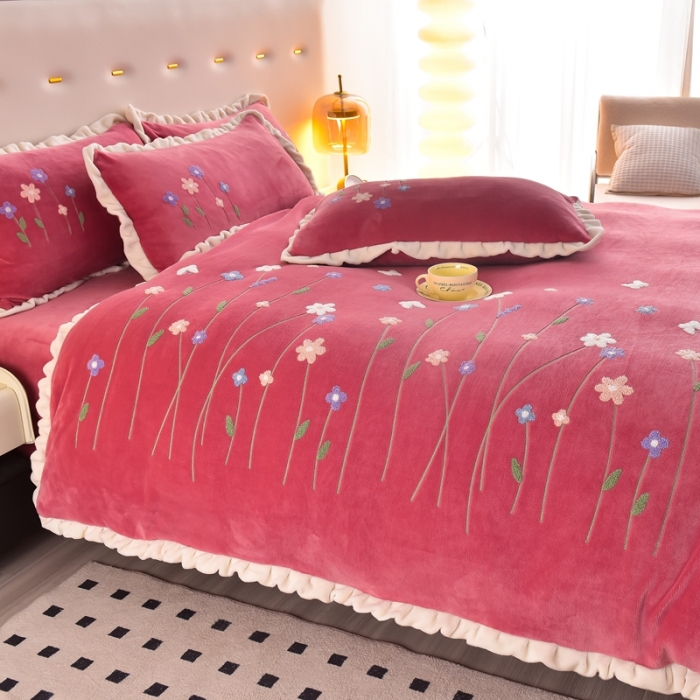 91家纺网 家纺一手货源 找家纺 畅畅 2024新款加厚韩版花卉牛奶绒刺绣花四件套婴儿兔毛绒繁花似锦 繁花似锦-红豆沙