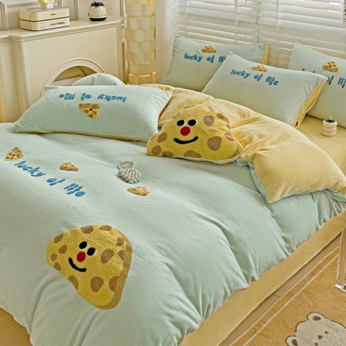 91家纺网 家纺一手货源 找家纺 娜娜 2023新款牛奶绒毛巾绣套件 海绵宝宝-繁星蓝