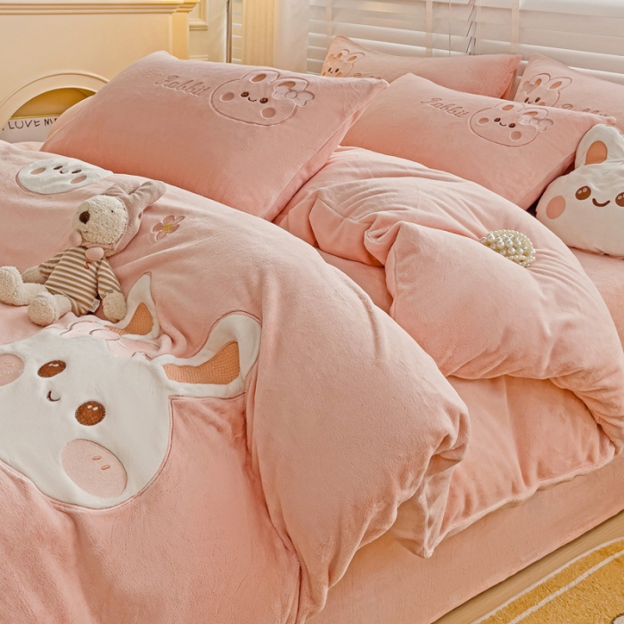 91家纺网 家纺一手货源 找家纺 娜娜 2023新款牛奶绒毛巾绣套件 萌萌兔-粉色小号