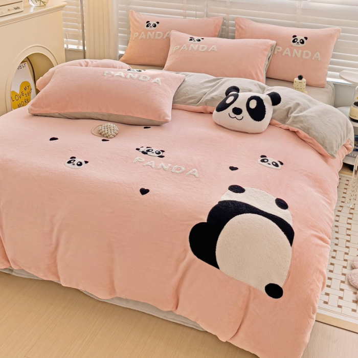 91家纺网 家纺一手货源 找家纺 娜娜 2023新款牛奶绒毛巾绣套件 熊猫多多-粉色小号