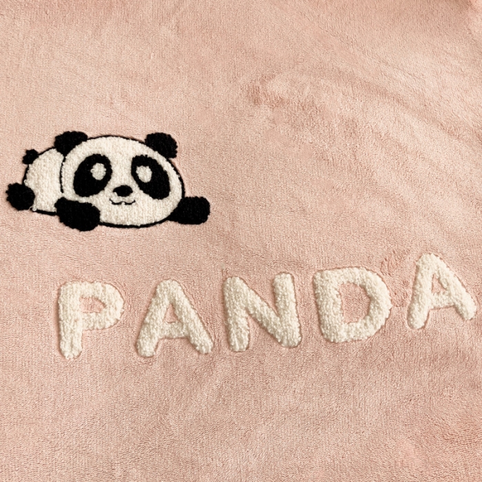 91家纺网 家纺一手货源 找家纺 娜娜 2023新款牛奶绒毛巾绣套件 熊猫多多-粉色小号