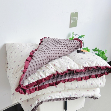 91家纺网 家纺一手货源 找家纺 （总）蓝庭全棉印花花边豆豆被冬被大豆被春秋被芯被子可机洗