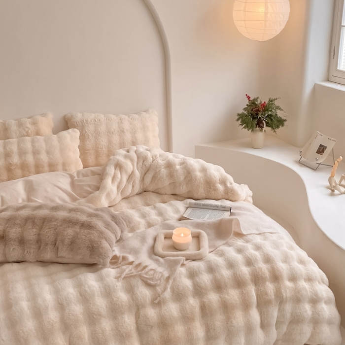 91家纺网 家纺一手货源 找家纺 潘朵拉 2023新款爆款兔毛大泡泡四件套 大泡泡米白