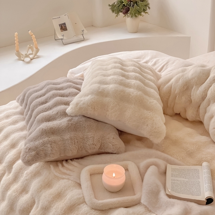 91家纺网 家纺一手货源 找家纺 潘朵拉 2023新款爆款兔毛大泡泡四件套 大泡泡米白