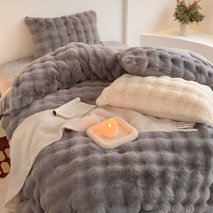 91家纺网 家纺一手货源 找家纺 潘朵拉 2023新款爆款兔毛大泡泡四件套 大泡泡浅灰