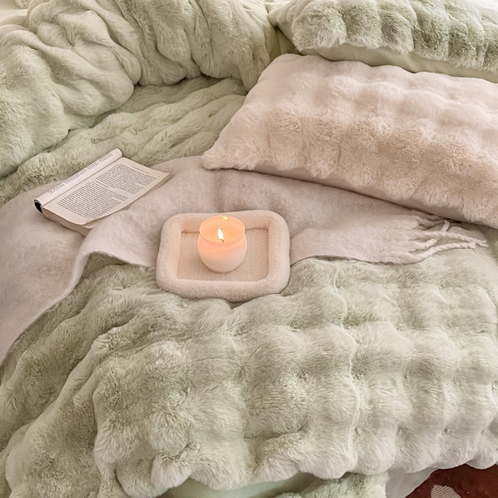 91家纺网 家纺一手货源 找家纺 潘朵拉 2023新款爆款兔毛大泡泡四件套 大泡泡浅绿