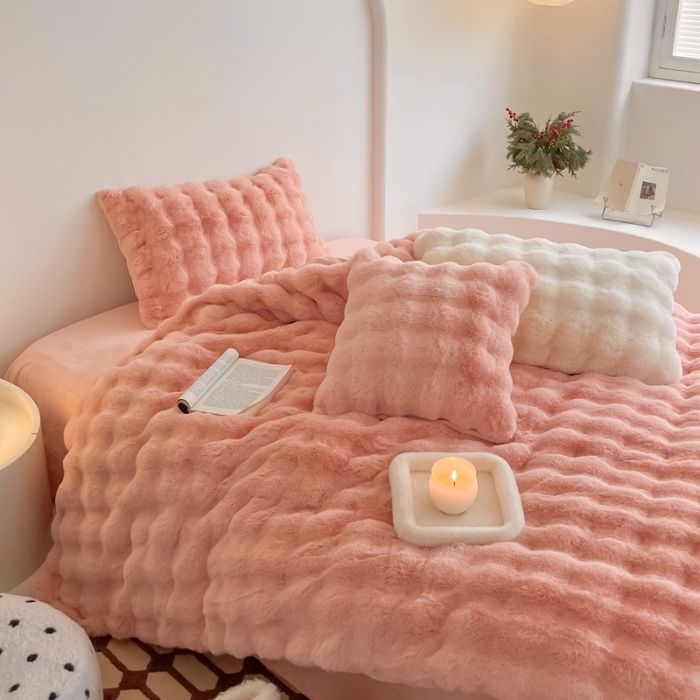 91家纺网 家纺一手货源 找家纺 潘朵拉 2023新款爆款兔毛大泡泡四件套 大泡泡蔷薇粉玉